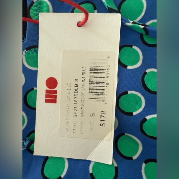 Solid & Striped Lynn One Piece - Picture 7 of 8